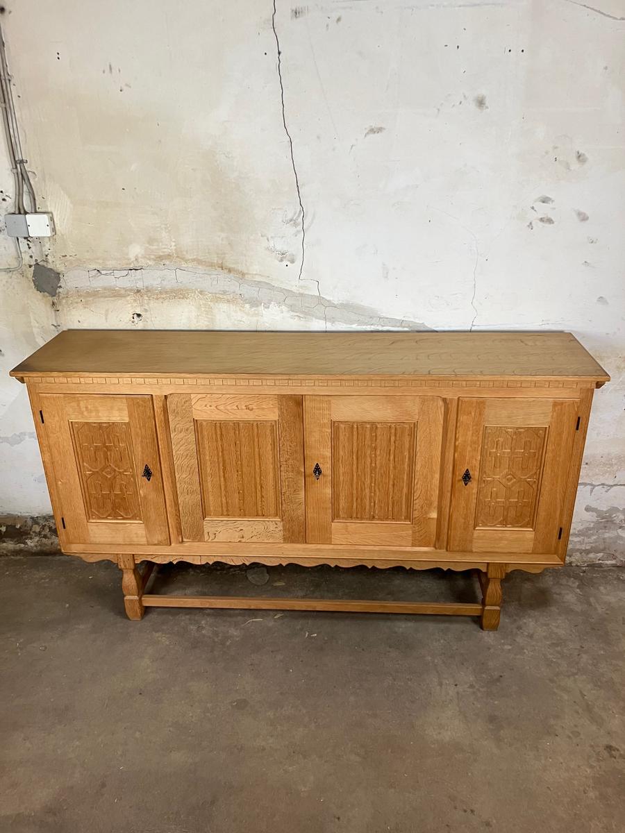 Solid oak highboard 207x116x48