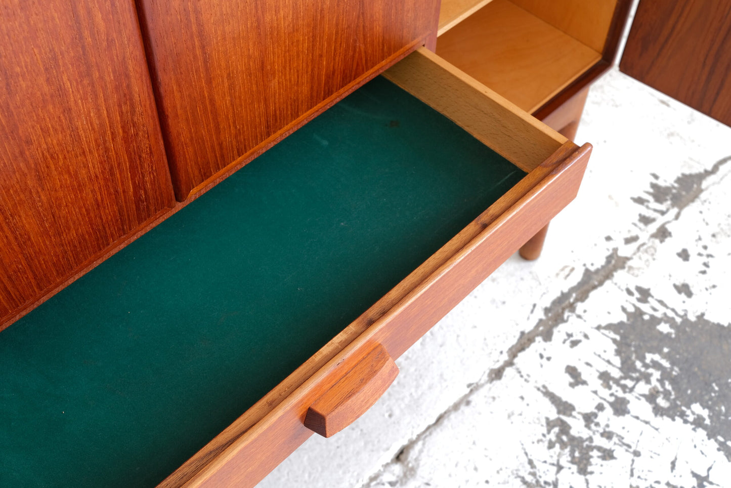 Sideboard | Oak & Teak | Næstved Møbelfabrik