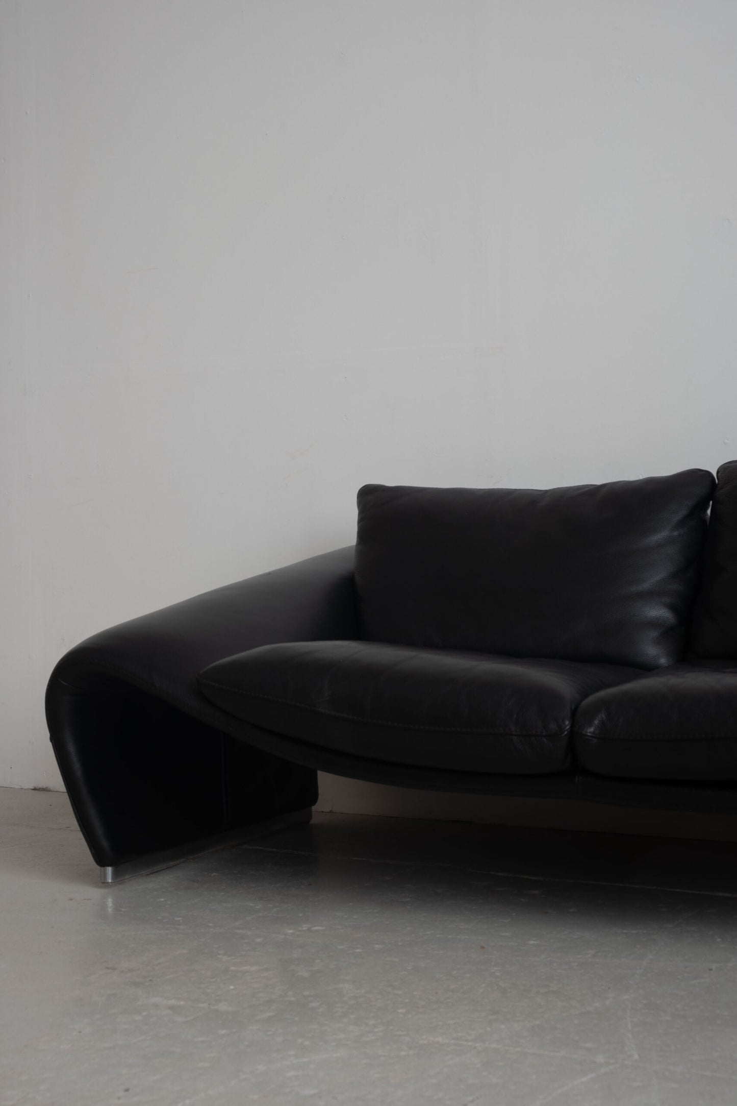 Italian Sofa "Seagull" designed by Sylvain Joly for Chateau d'Ax, 2000s