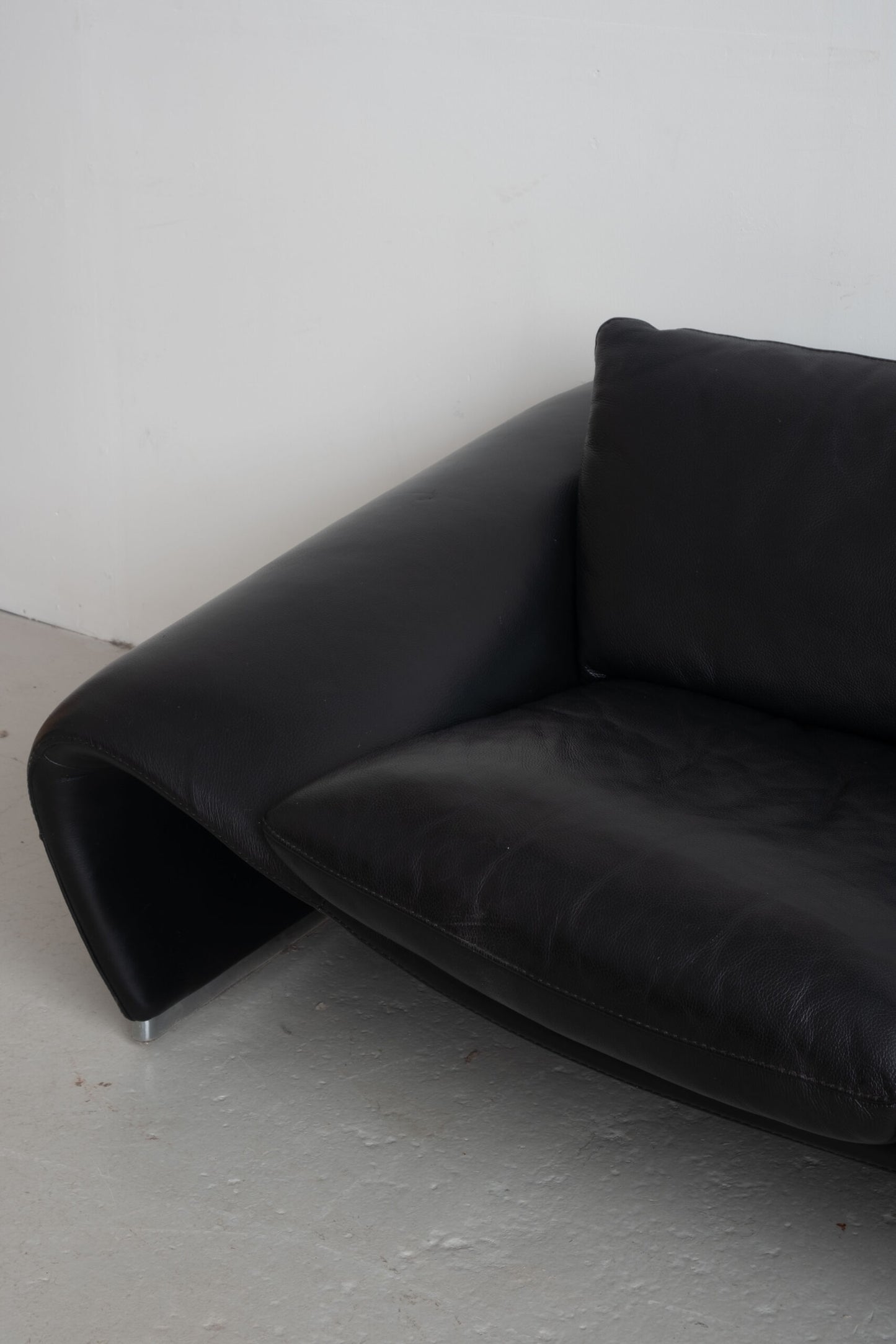 Italian Sofa "Seagull" designed by Sylvain Joly for Chateau d'Ax, 2000s