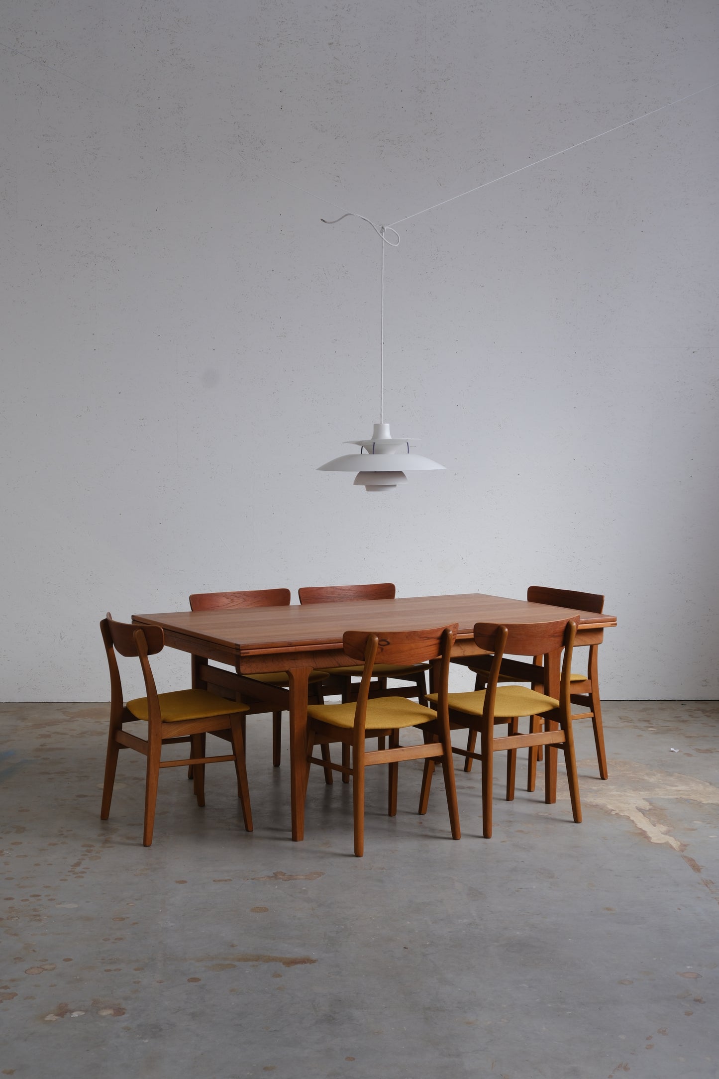 Danish dining table with dutch extensions