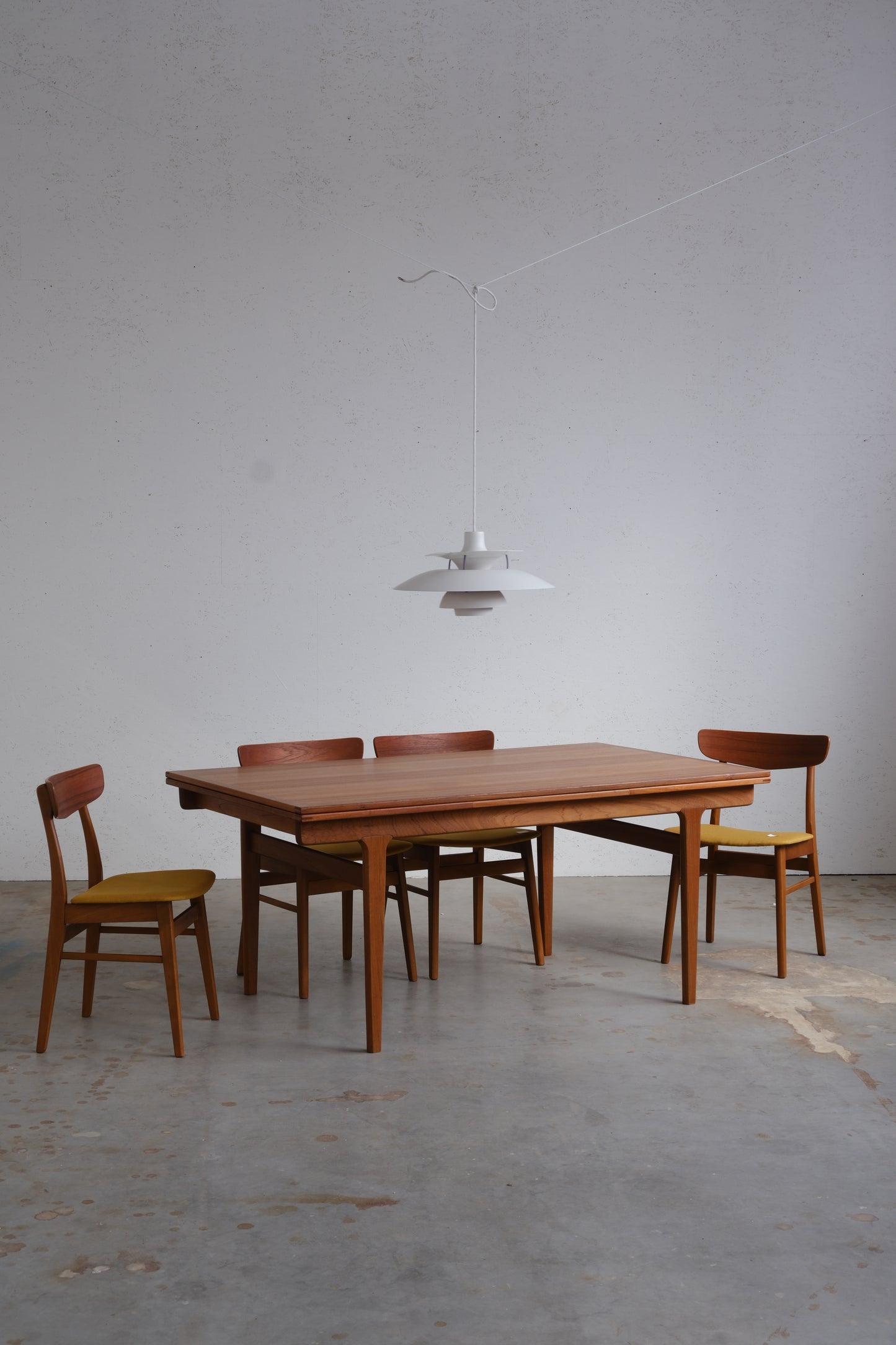 Danish dining table with dutch extensions