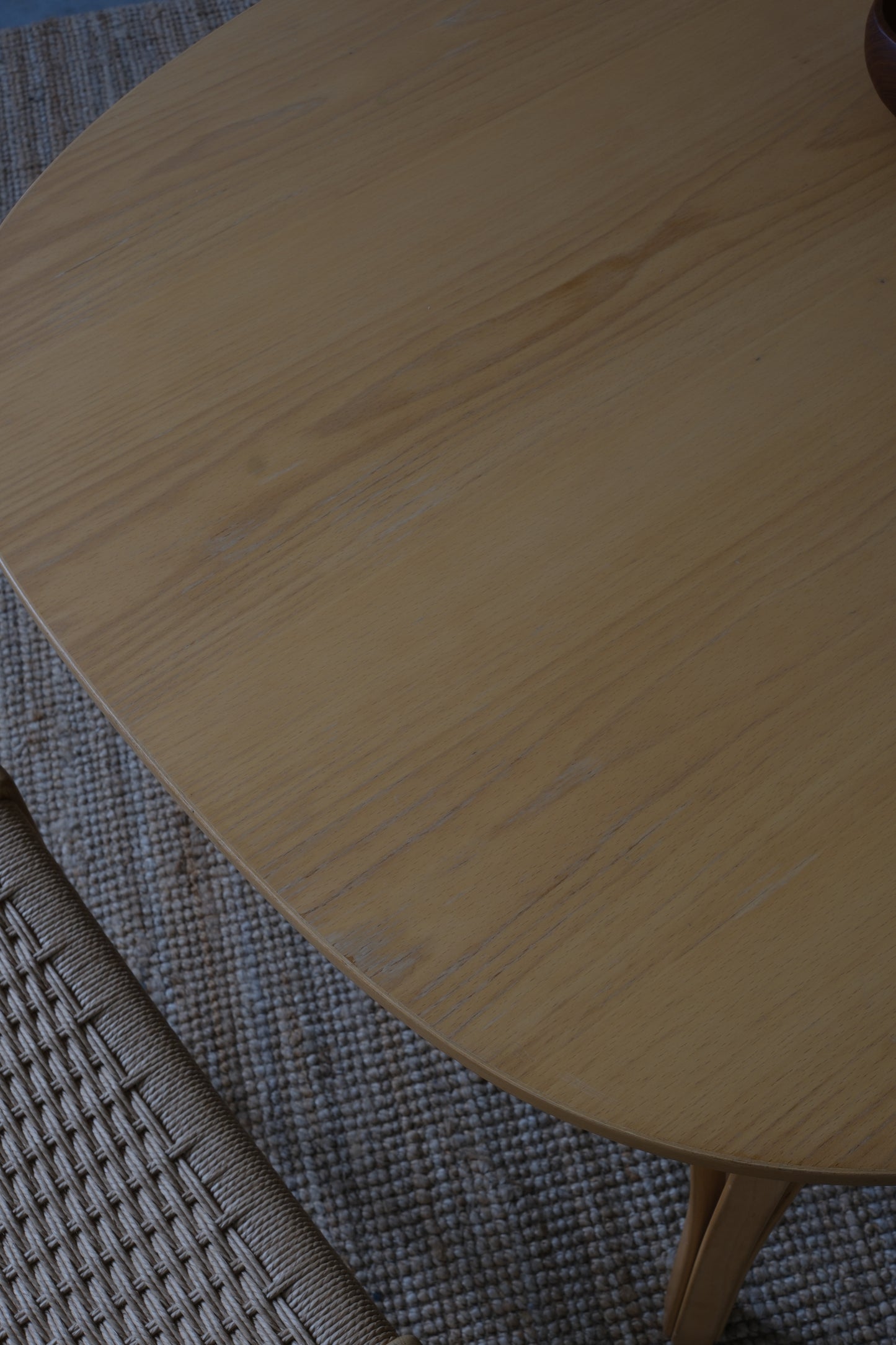 Dining table - Piet Hein for Fritz Hansen: Superellipse from 1980s