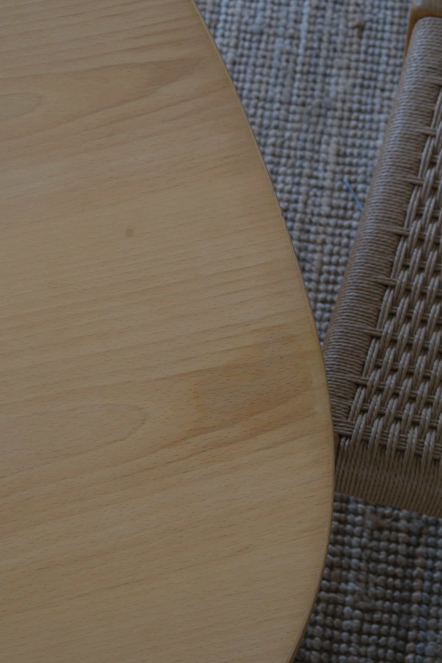 Dining table - Piet Hein for Fritz Hansen: Superellipse from 1980s