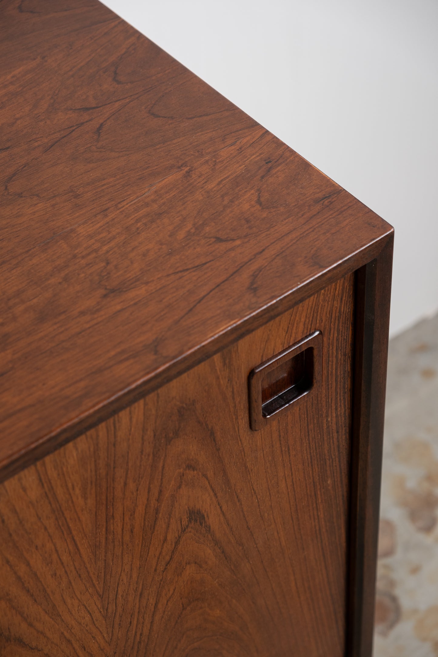 Omann Jun Model 12 rosewood sideboard