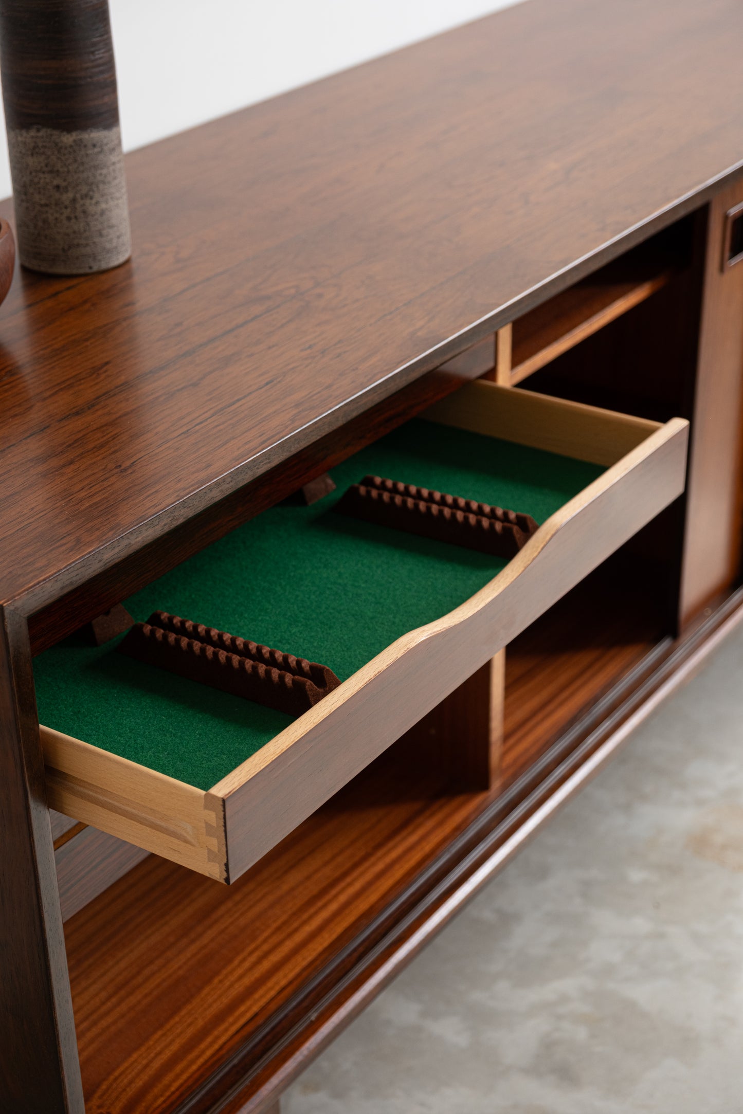 Omann Jun Model 12 rosewood sideboard