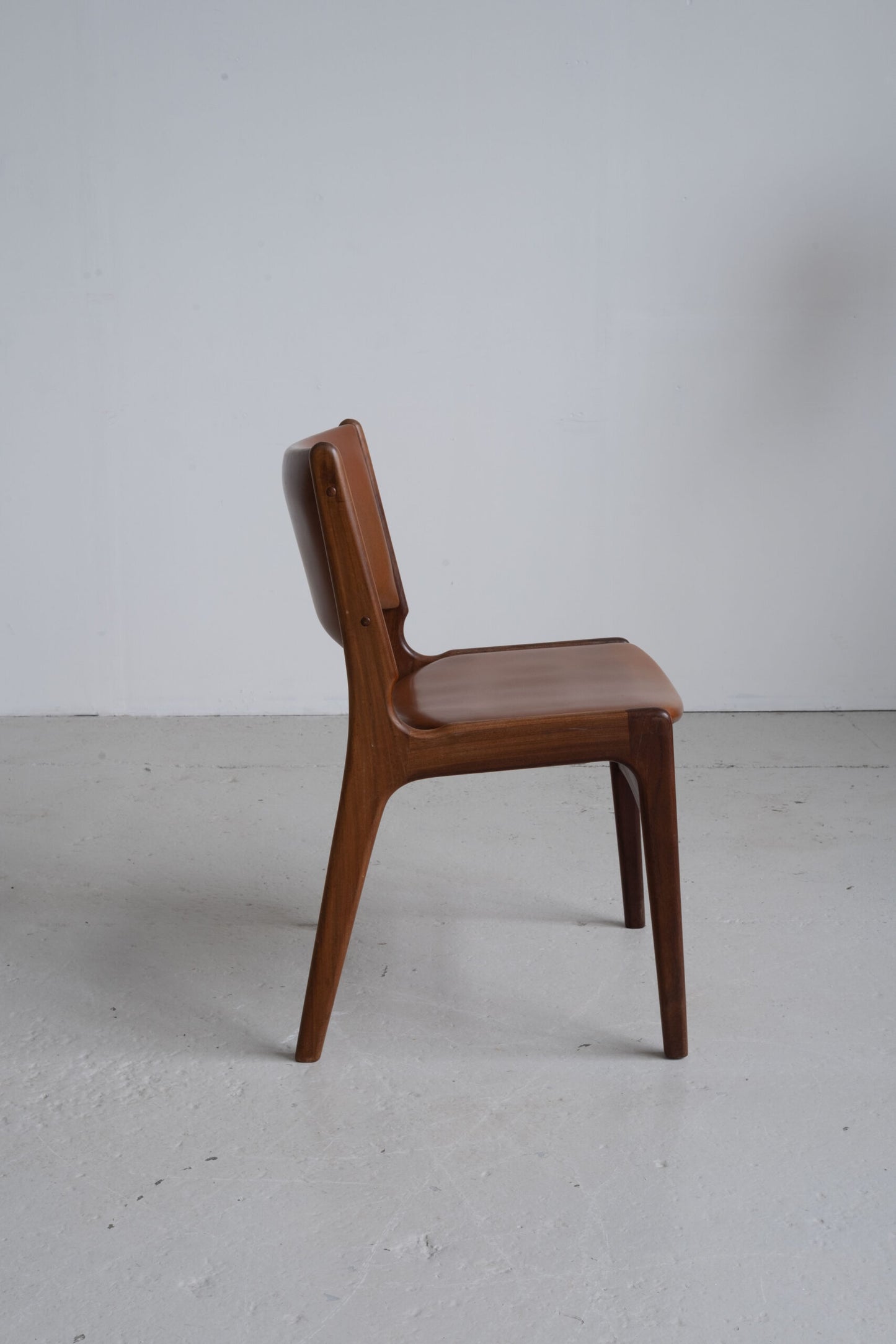 *RESERVED* Anderstup chairs (5pc)