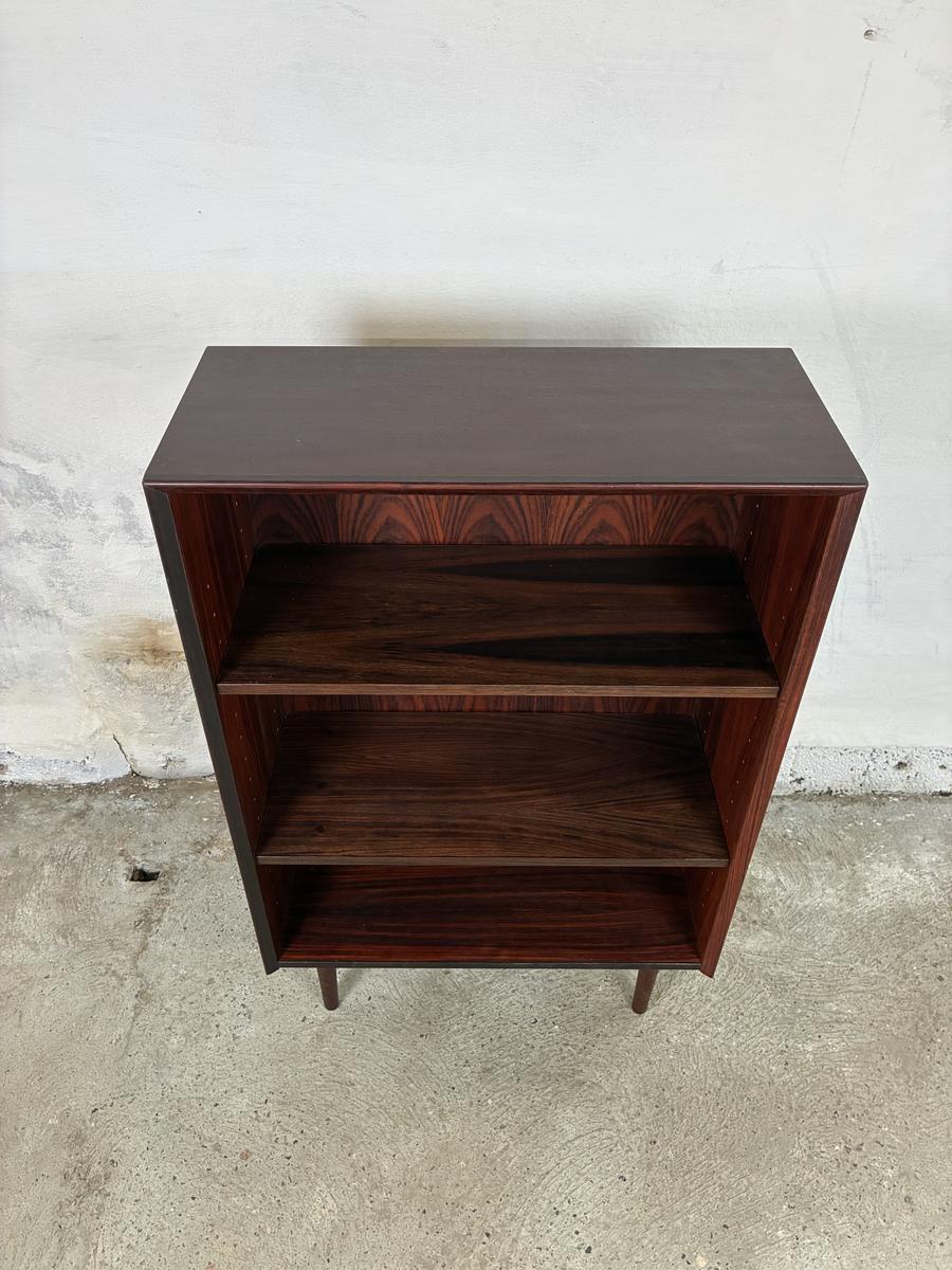 Rosewood bookcase 69x109x30