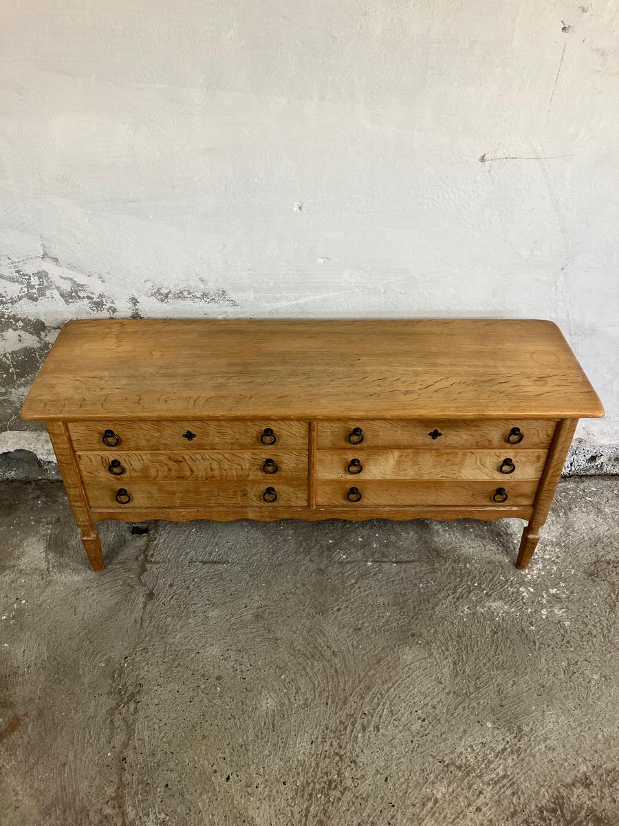 Low oak sideboard 140x63x43