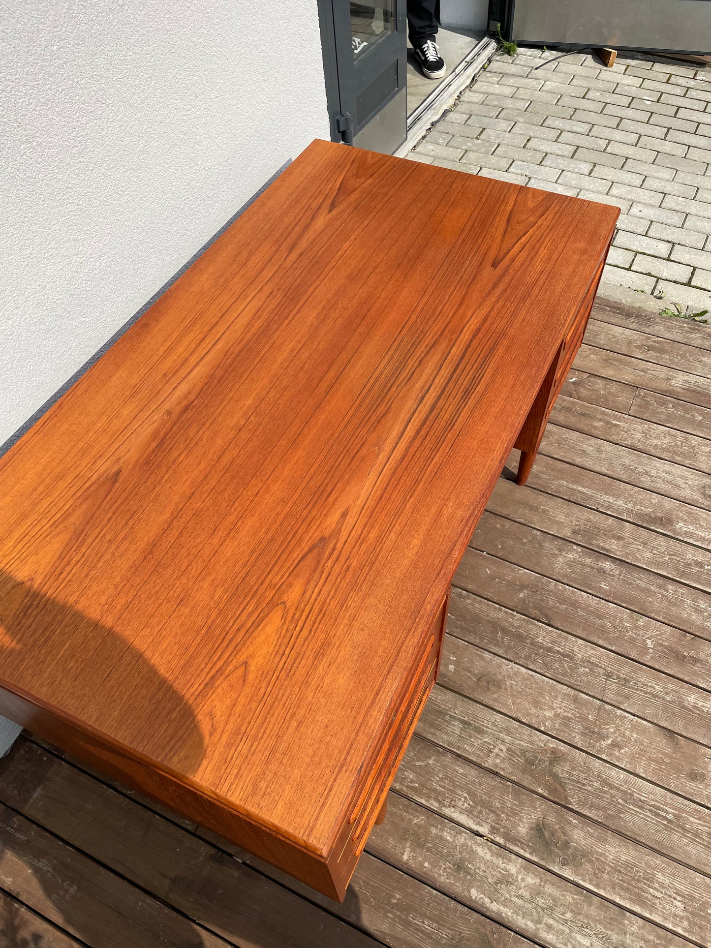 AP MØBLER Svenstrup writing desk