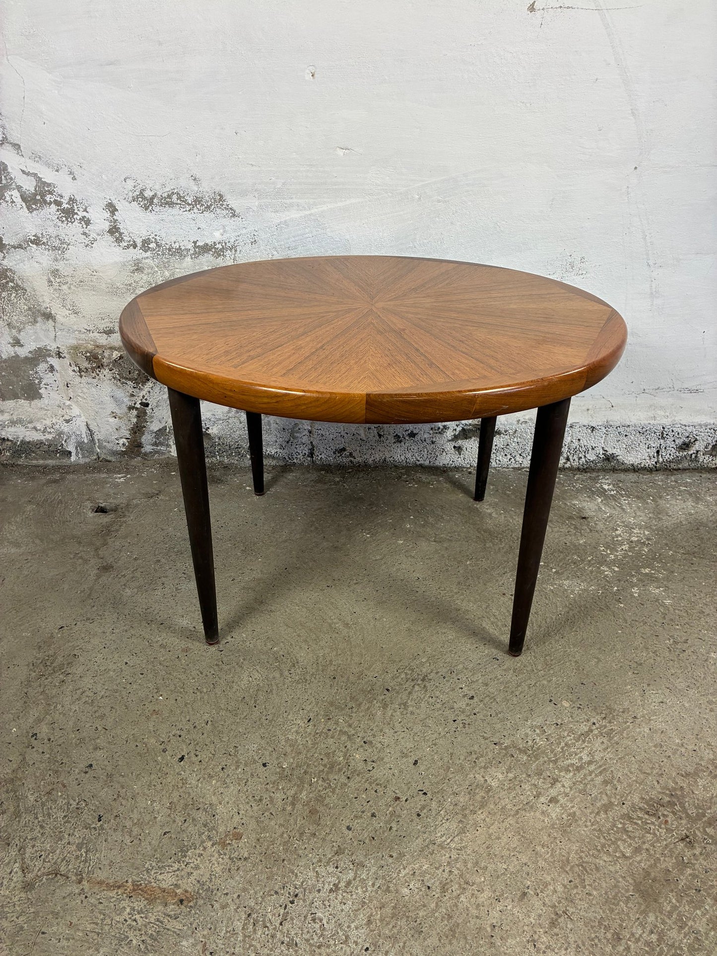 Rosewood coffeetable by vv møbler ø90