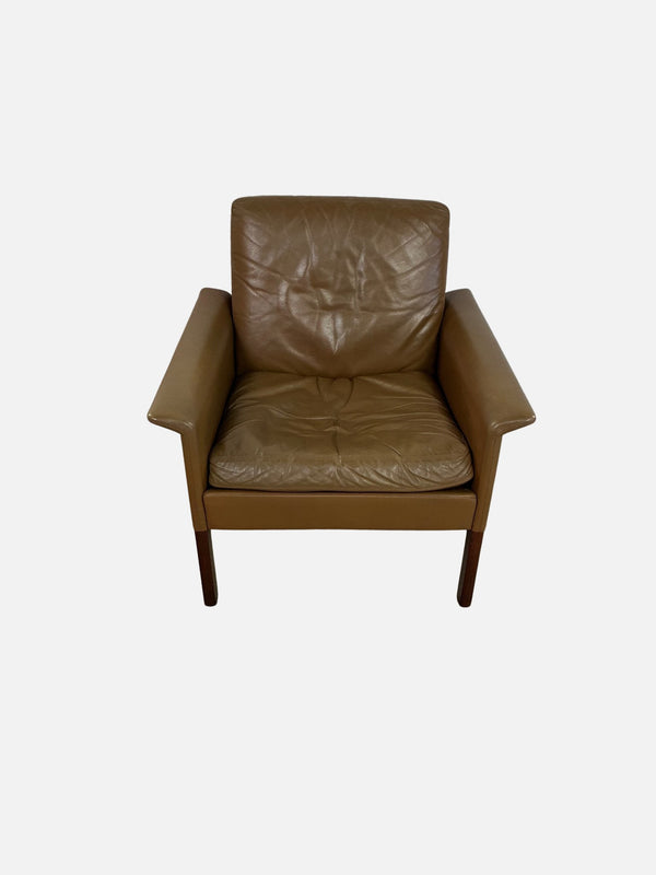 Low back chair by Hans Olsen