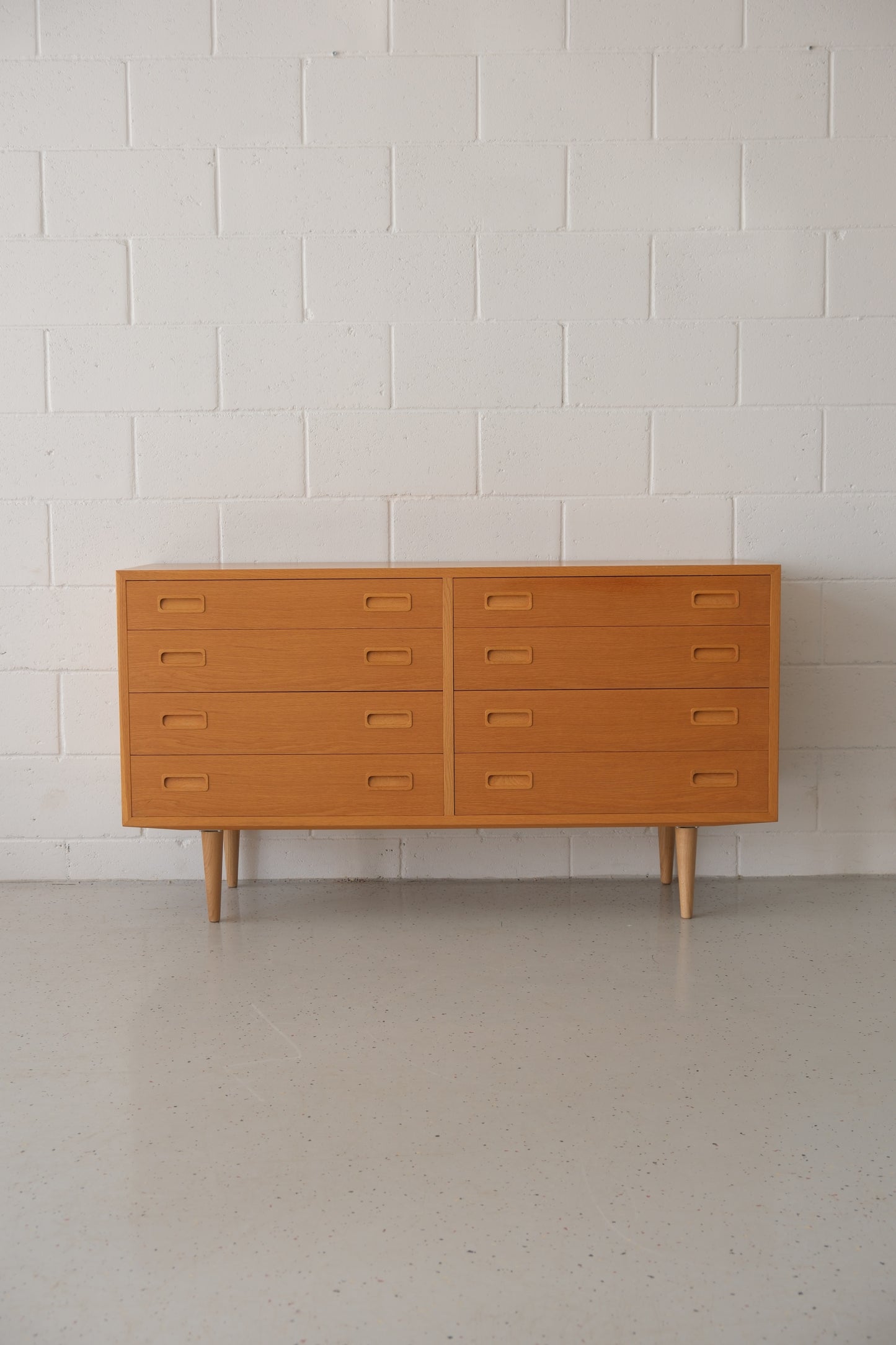 Poul Hundevad oak double drawer