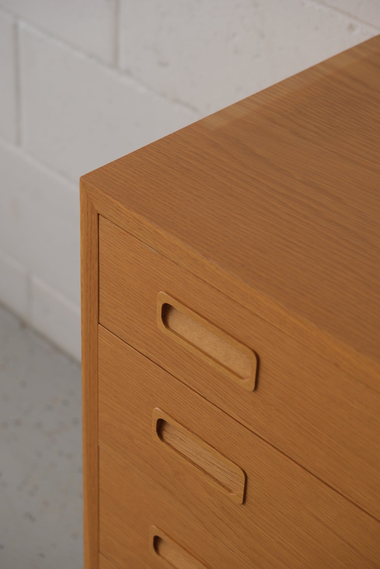 Poul Hundevad oak double drawer