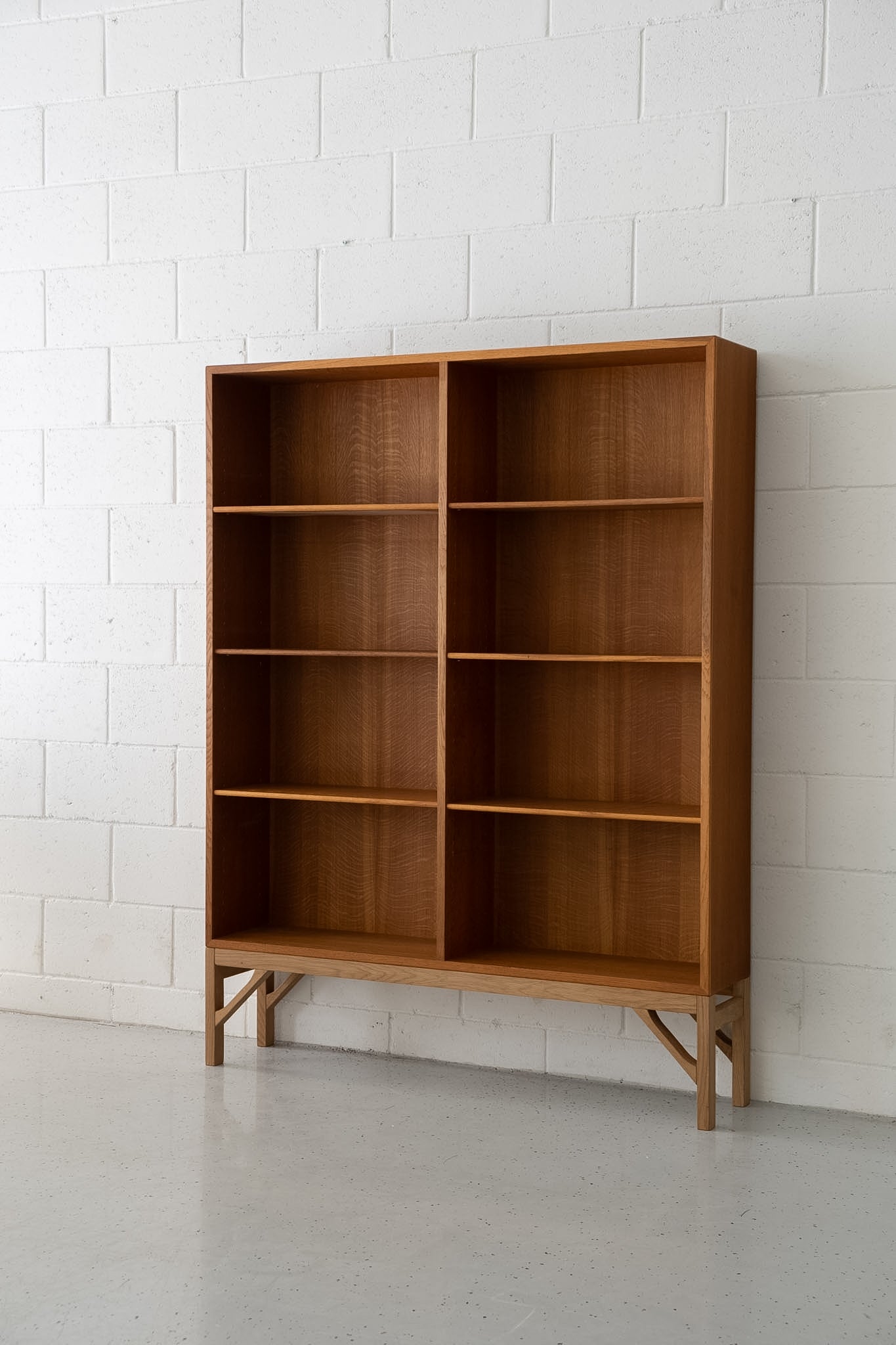 Børge Mogensen oak bookshelf A154