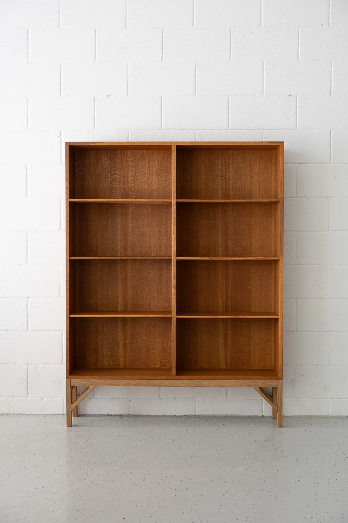 Børge Mogensen oak bookshelf A154