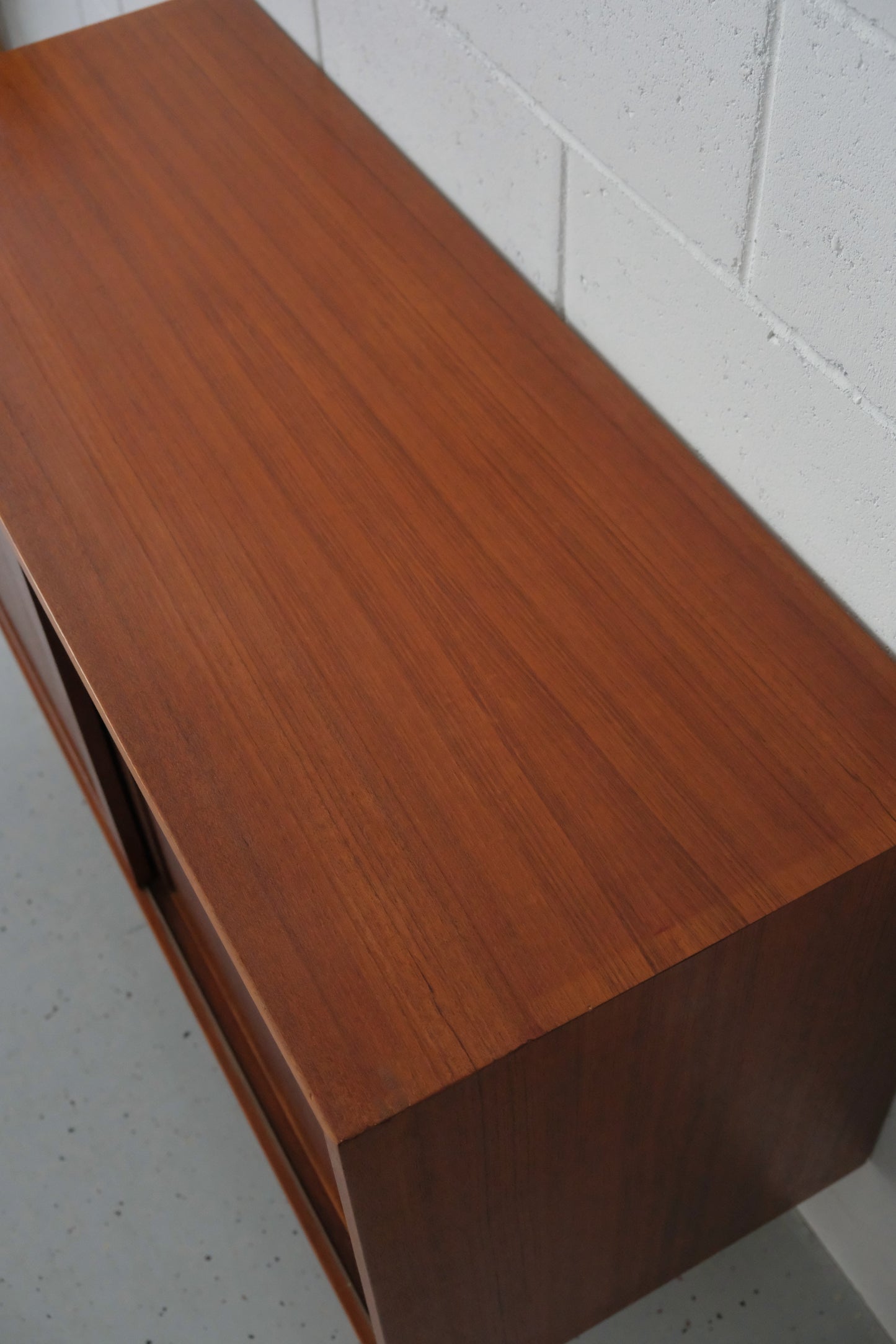 Poul Hundevad teak sideboard
