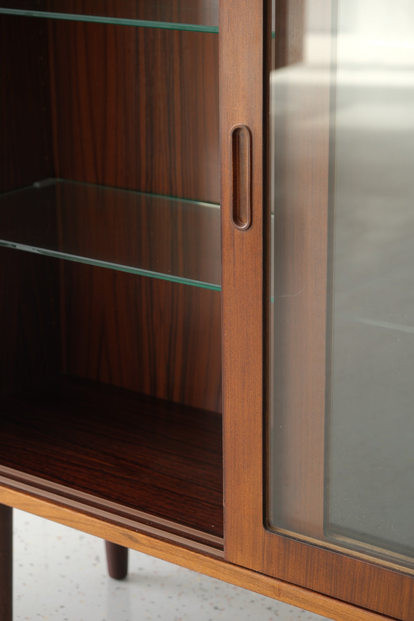 Poul Hundevad rosewood display, 1960s Denmark