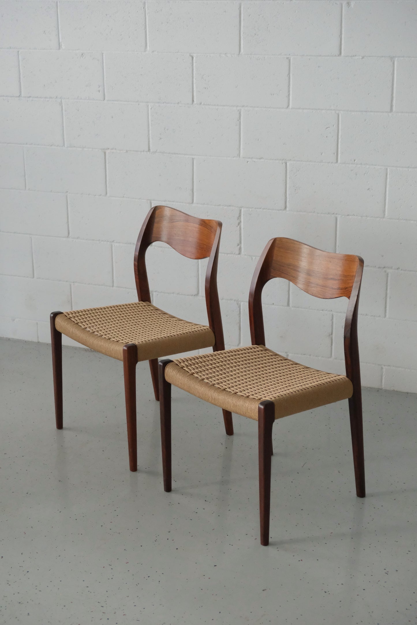 N.O. Møller Model 71 Rosewood, set of 2
