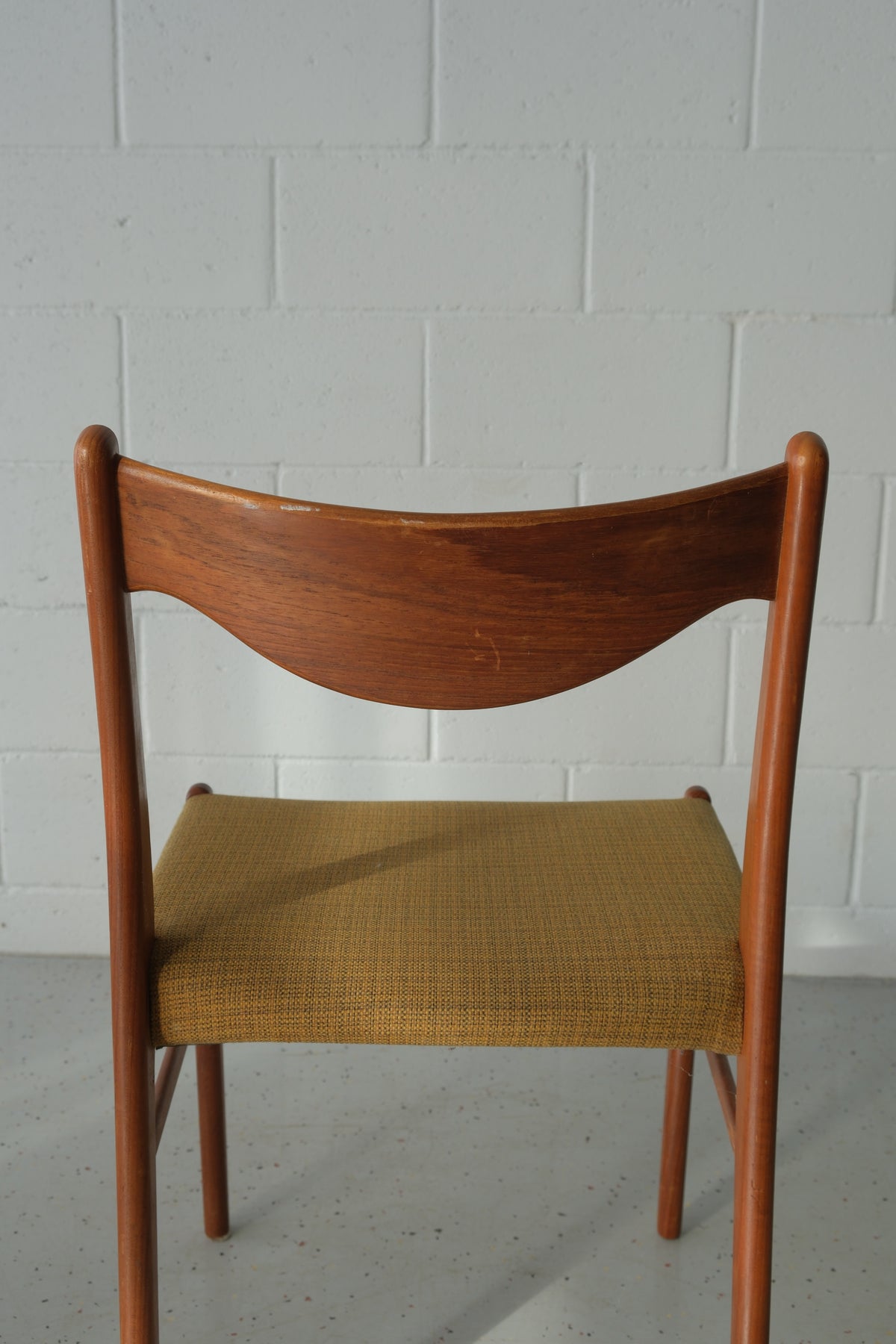 Arne Wahl Iversen GS61 teak chair