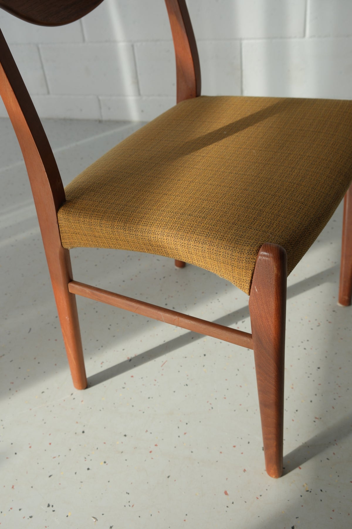 Arne Wahl Iversen GS61 teak chair