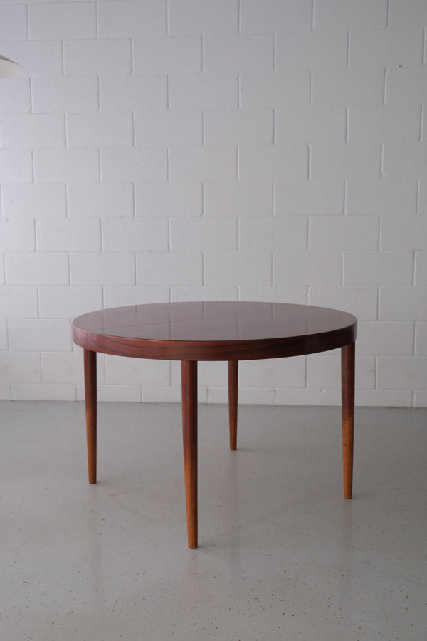 Gudme Rosewood dining table, 1960s