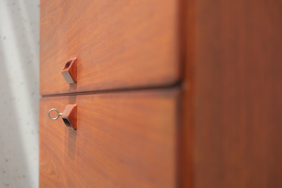 Børge Mogensen teak cabinet, Søborg Møbelfabrik