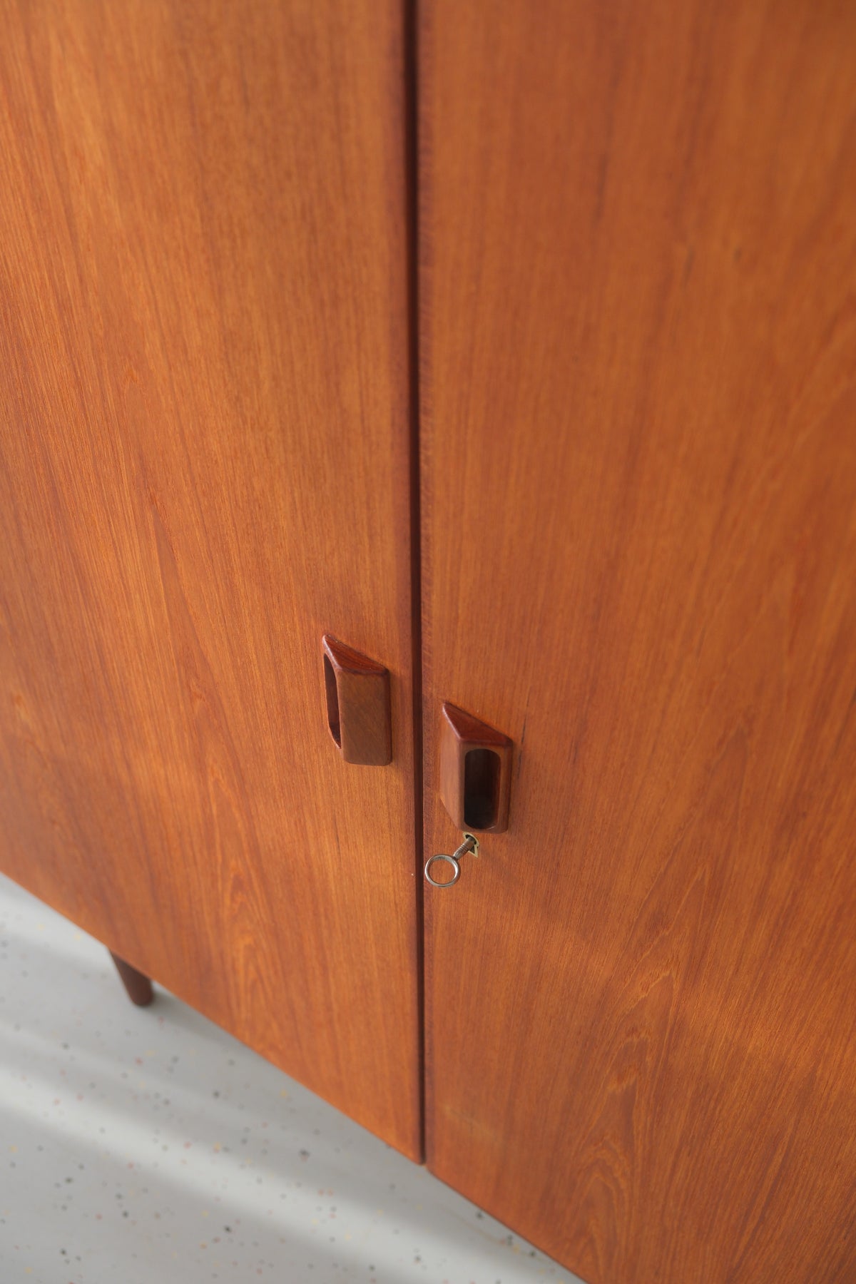 Børge Mogensen teak cabinet, Søborg Møbelfabrik