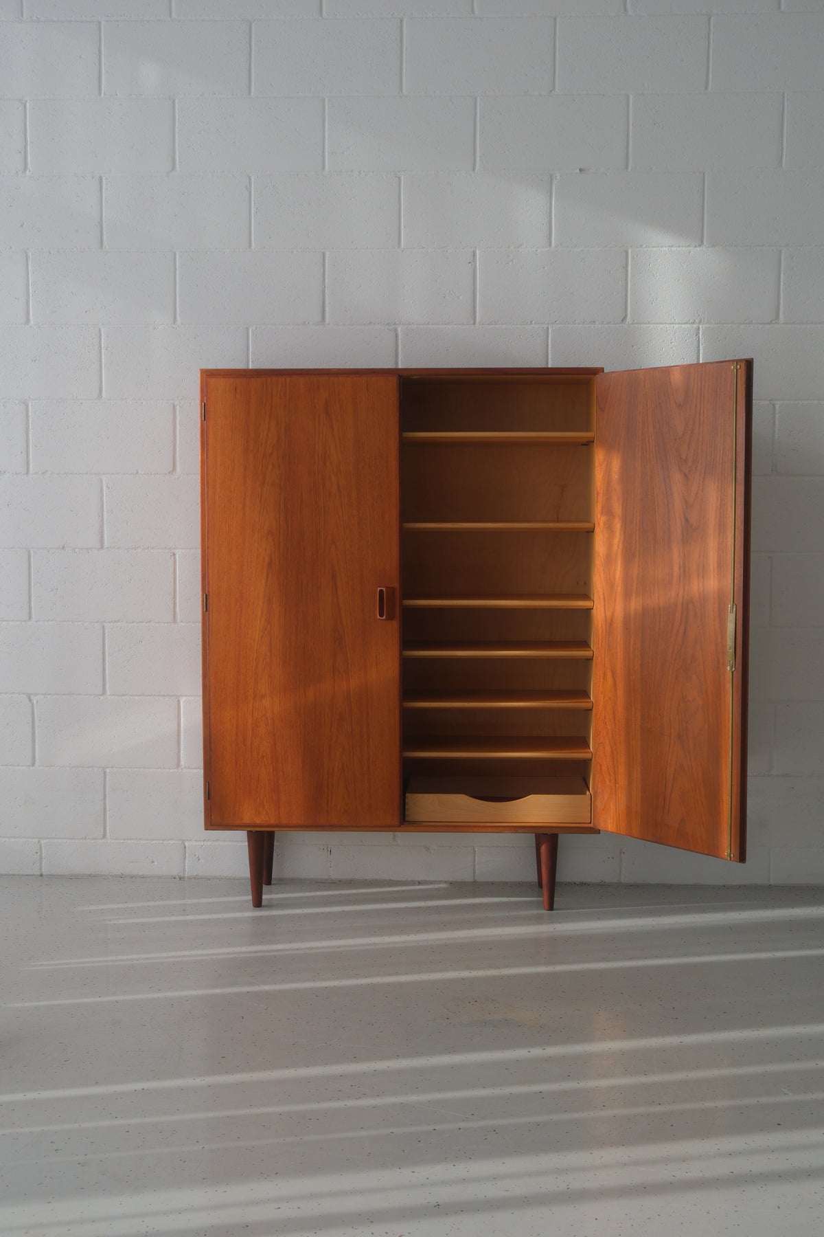 Børge Mogensen teak cabinet, Søborg Møbelfabrik