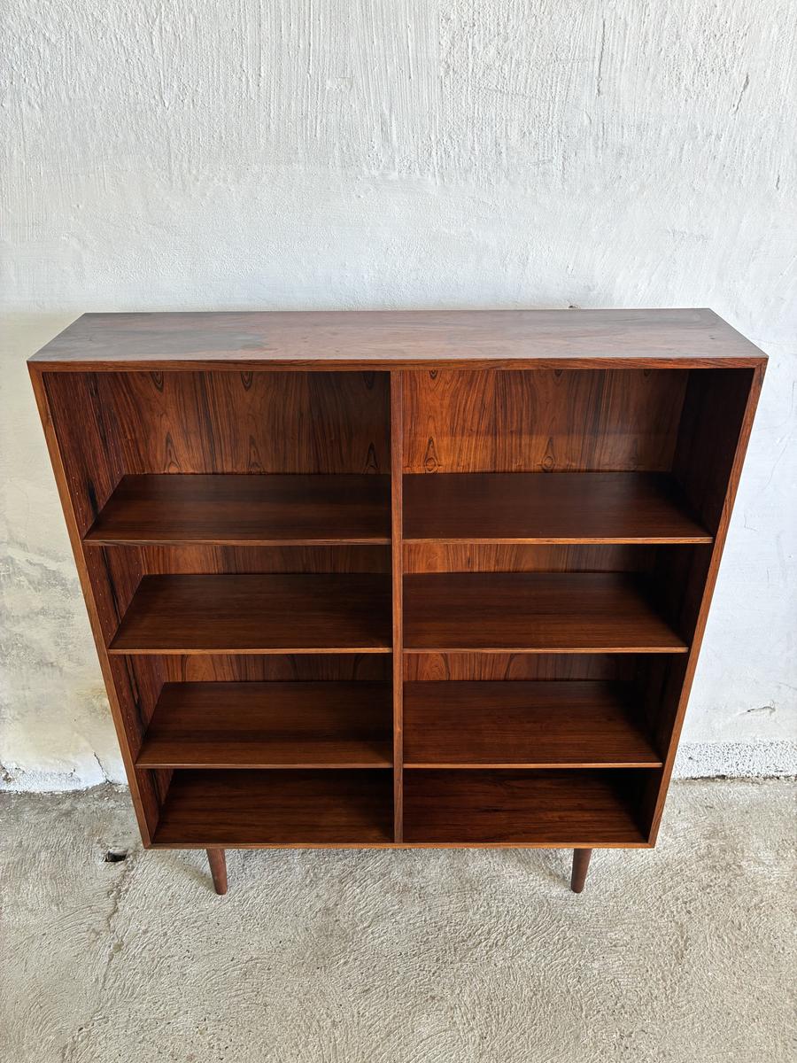 Rosewood bookcase by Oman Jun 120x140x29