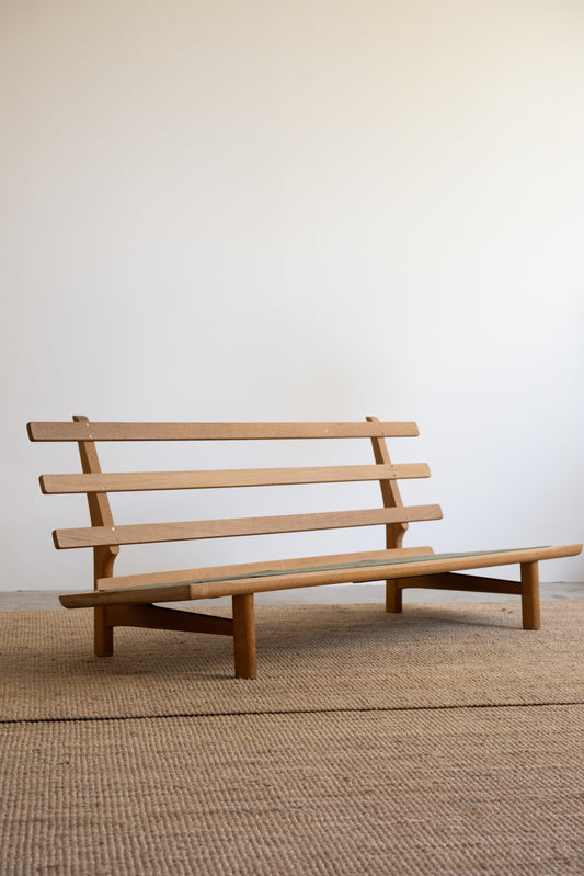 Hans Wegner GE-236 sofa for Getama
