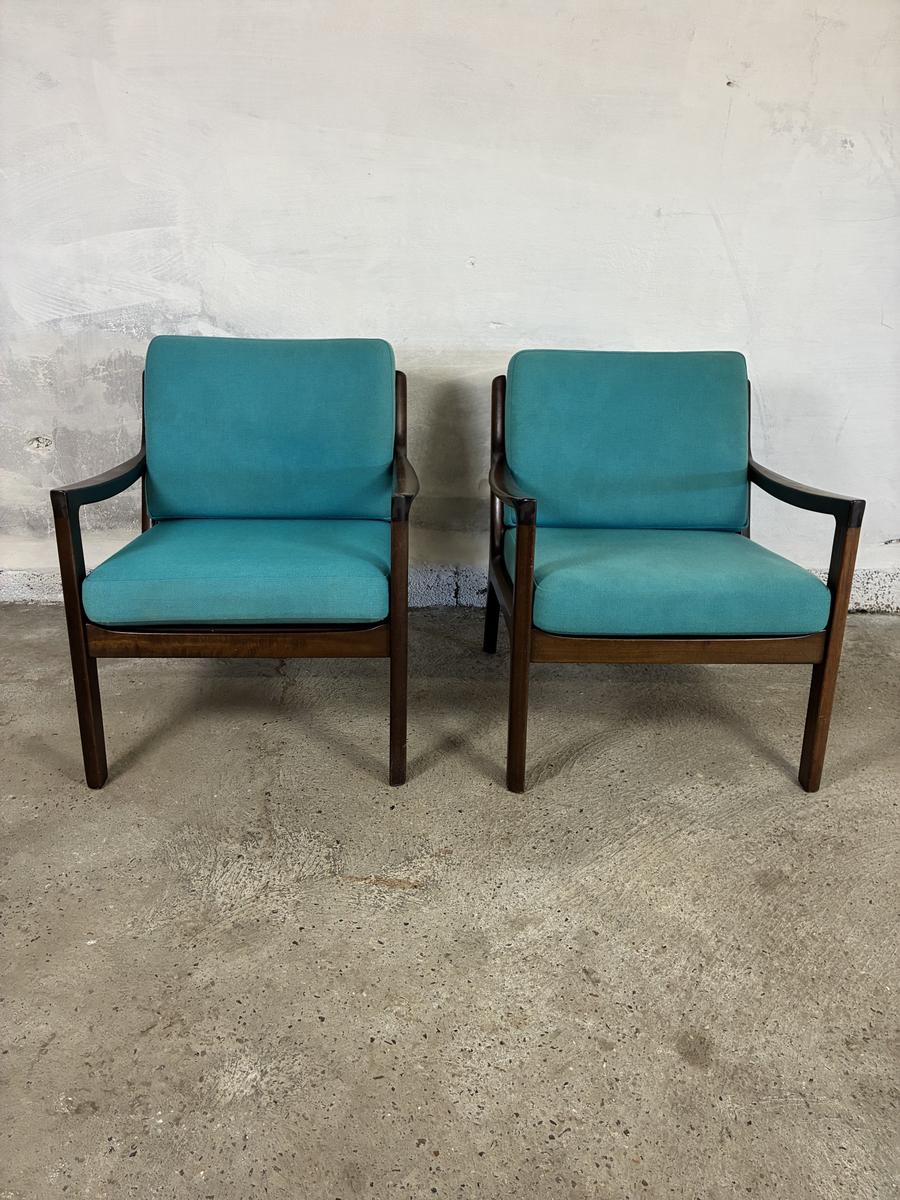 Pair of Ole Wanscher lounge chairs model Senator