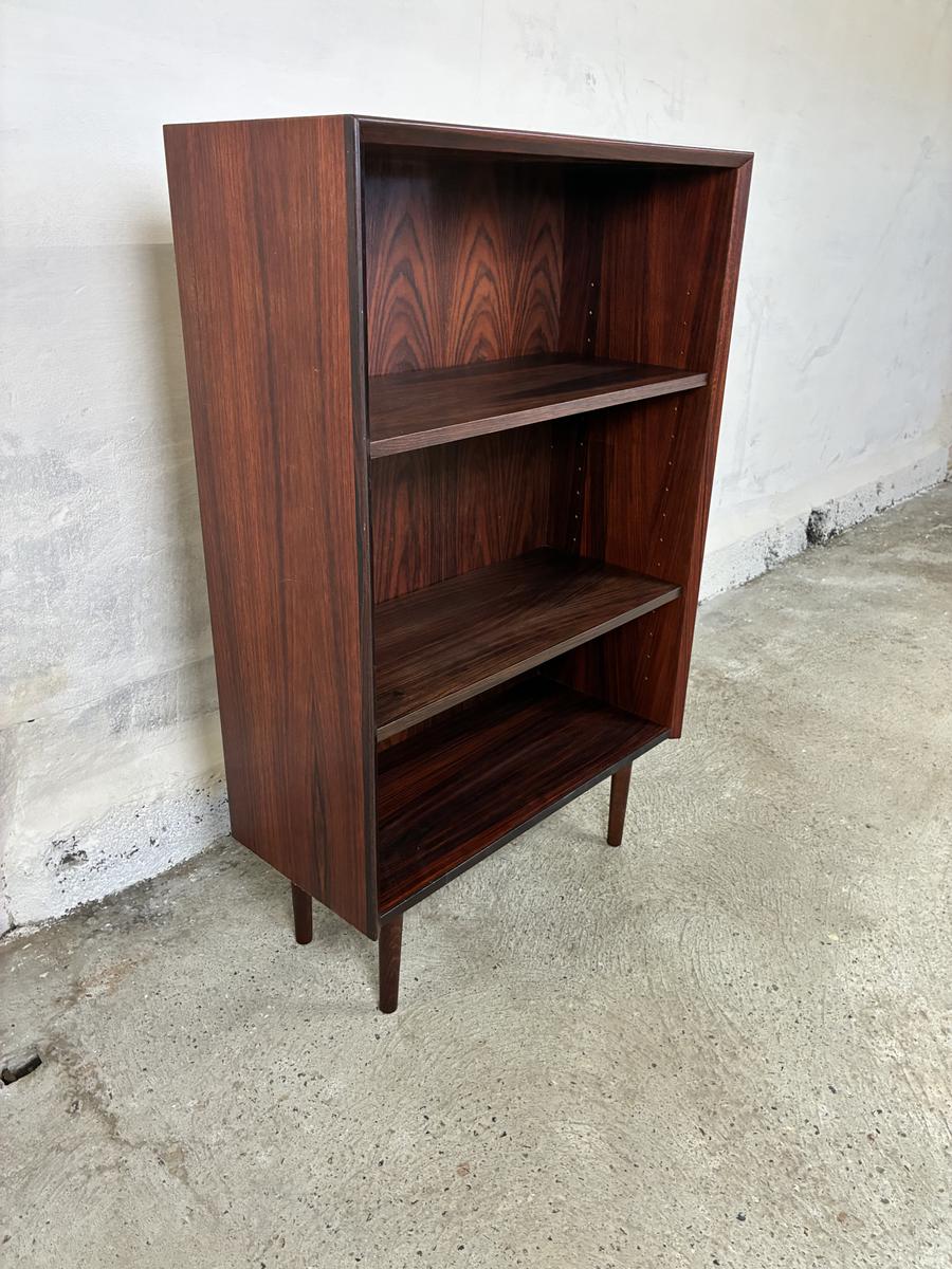 Rosewood bookcase 69x109x30