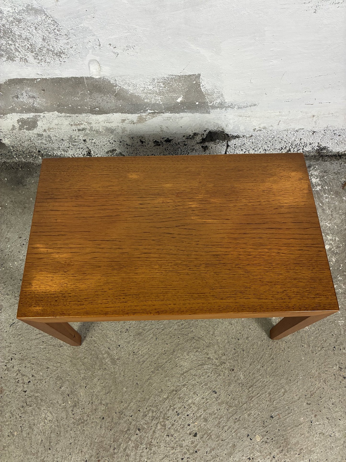 Oak sidetable by Severin Hansen 59x35x40