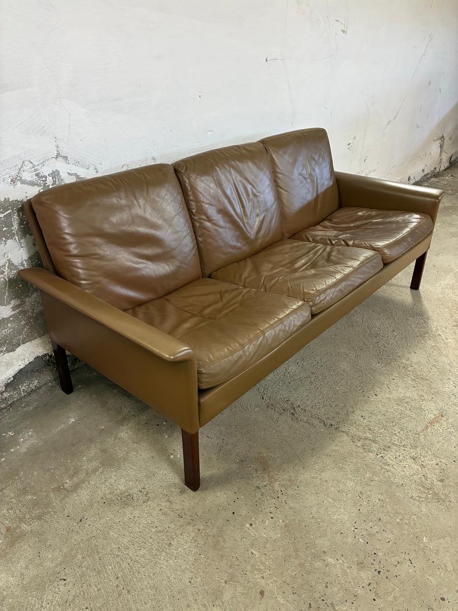 3 person sofa by Hans Olsen