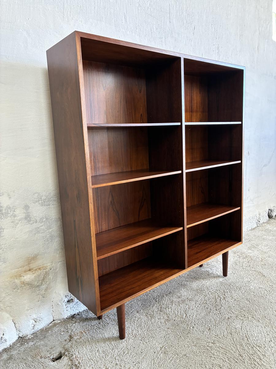 Rosewood bookcase by Oman Jun 120x140x29