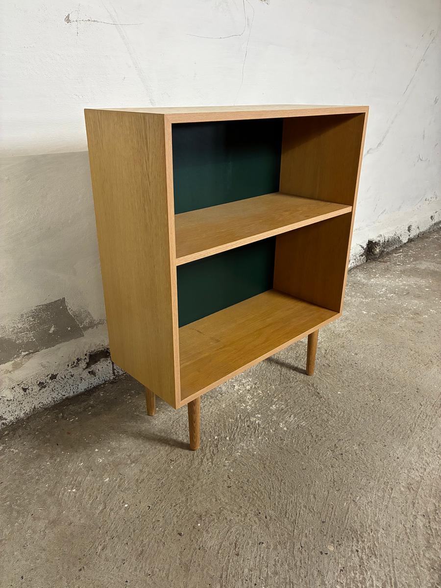 Small Oak bookcase 71x86x29