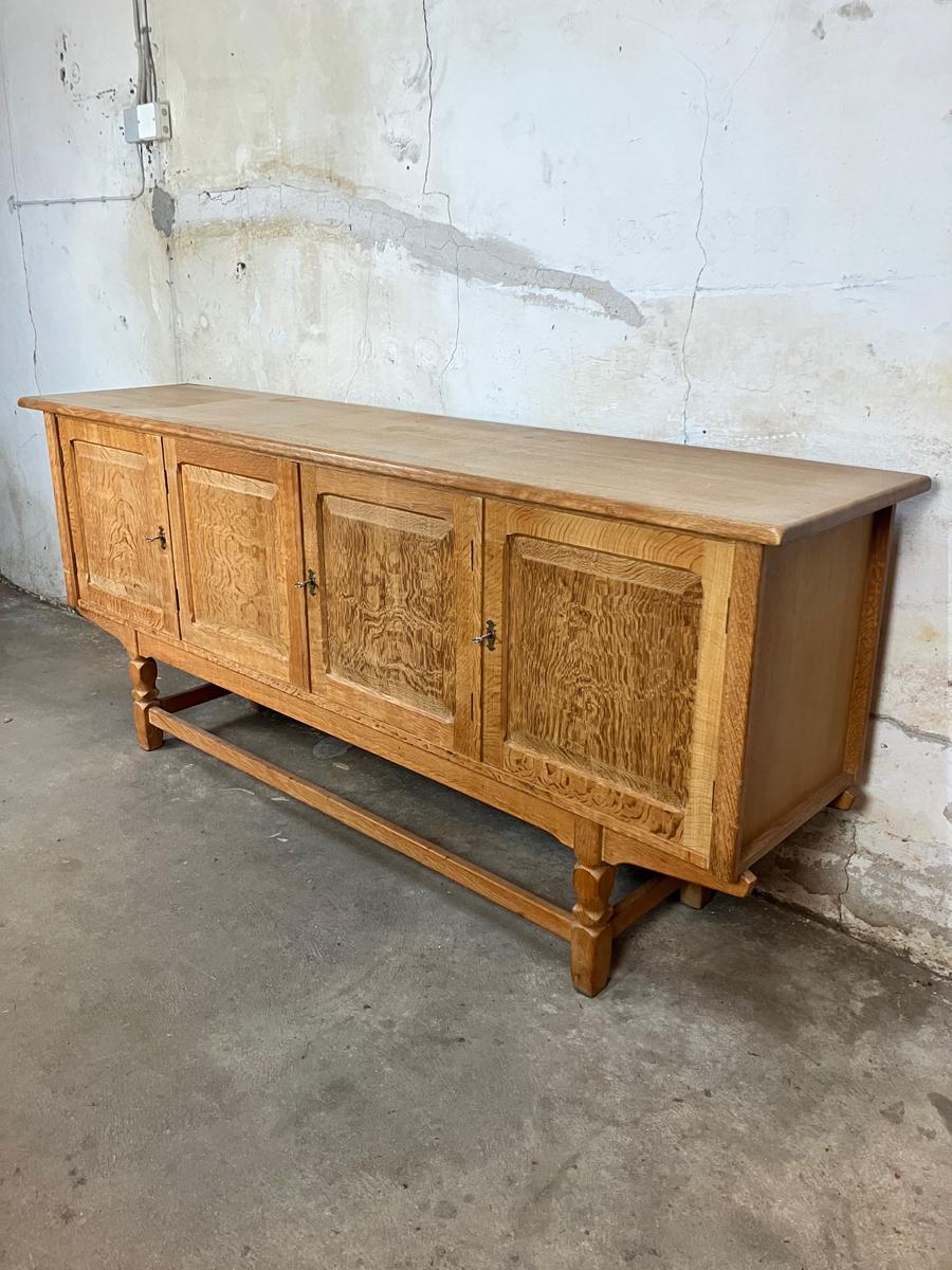 Low solid oak sideboard 209x90x50