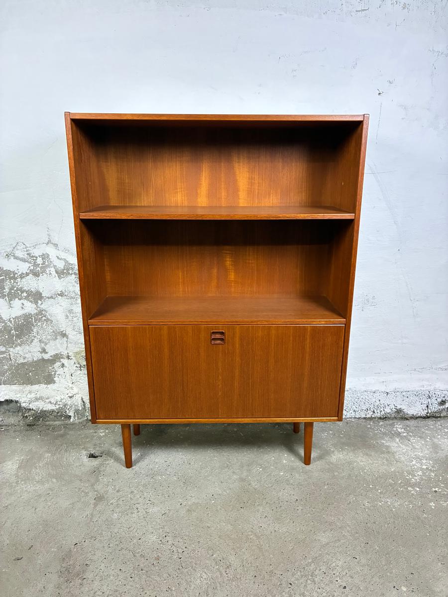 Teak bookcase 90x125x30