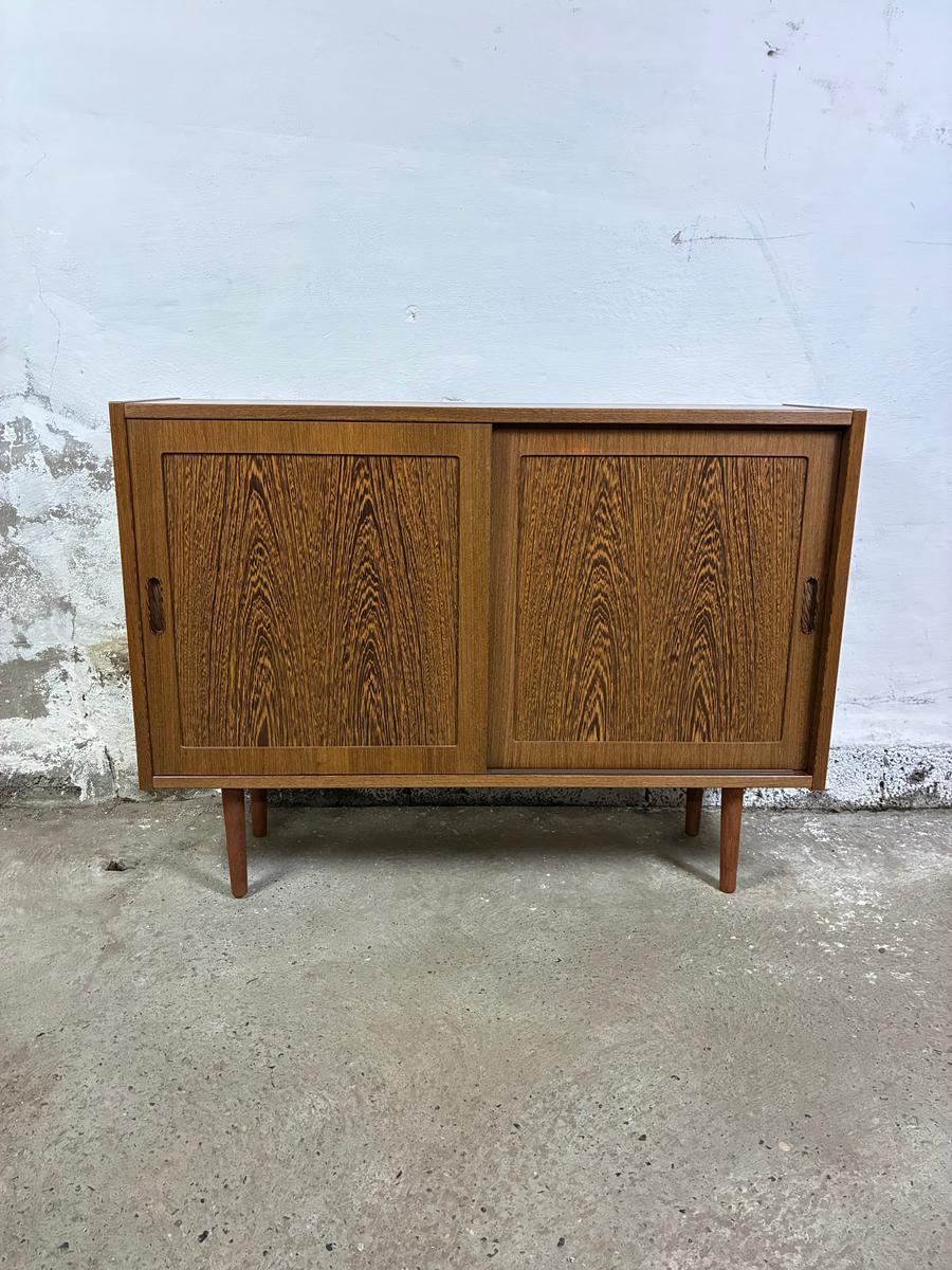 Small wenge sideboard by hundevad 108x79x30