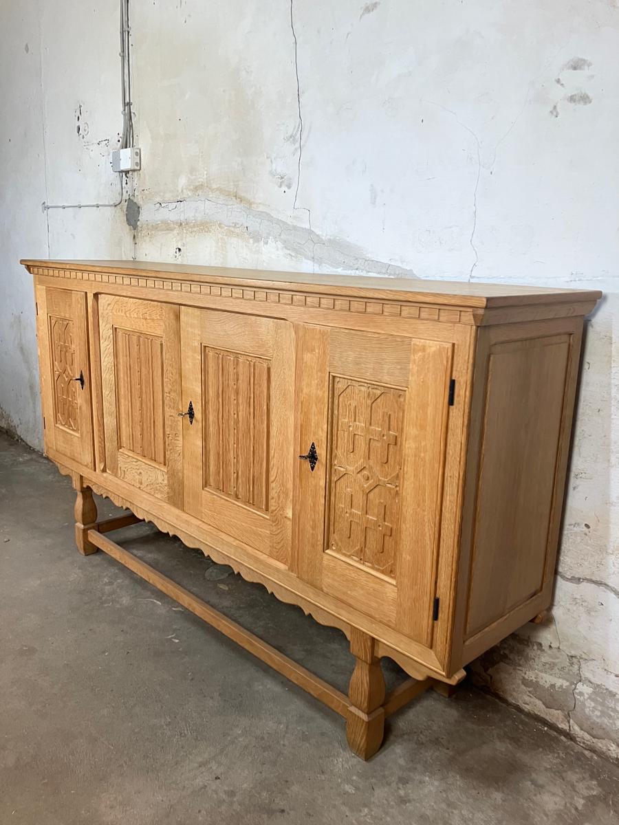 Solid oak highboard 207x116x48