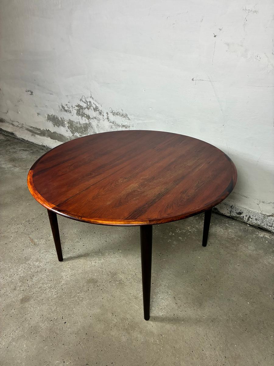 Round rosewood table by skovby møbelfabrik Ø120+2x50