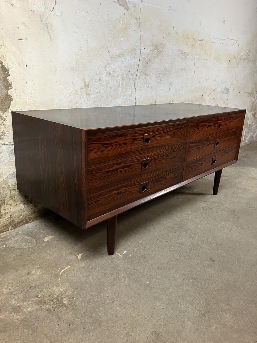 Low Rosewood sideboard by Brauer 135x57x50