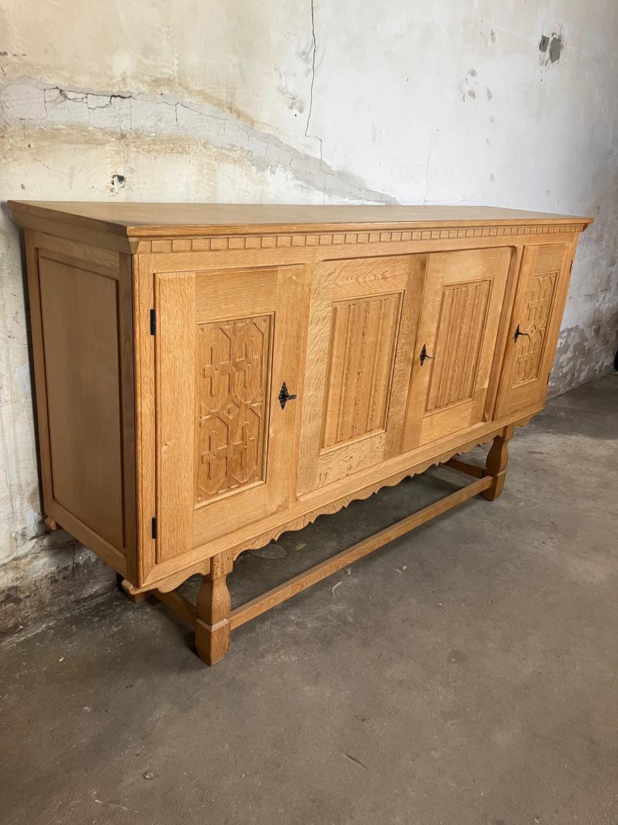 Solid oak highboard 207x116x48