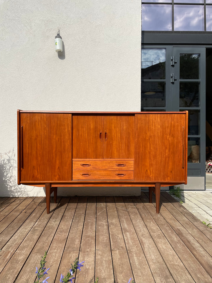Danish teak sideboard with bar