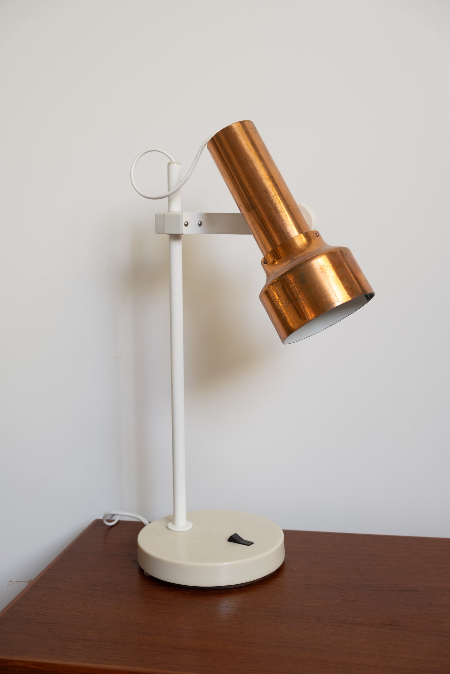 Estoplast table lamp
