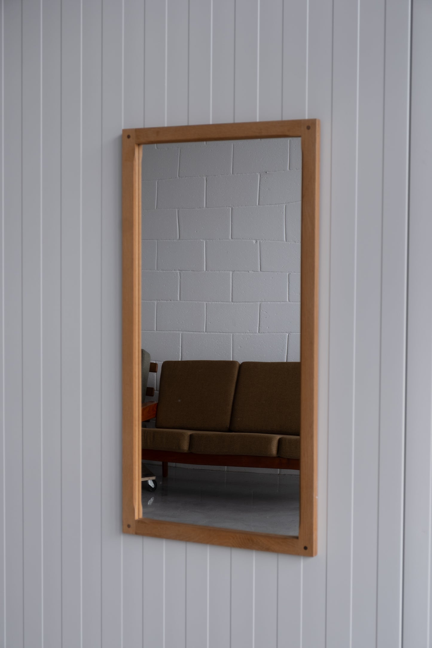 Model 165 oak mirror, Kai Kristiansen, Aksel Kjersgaard