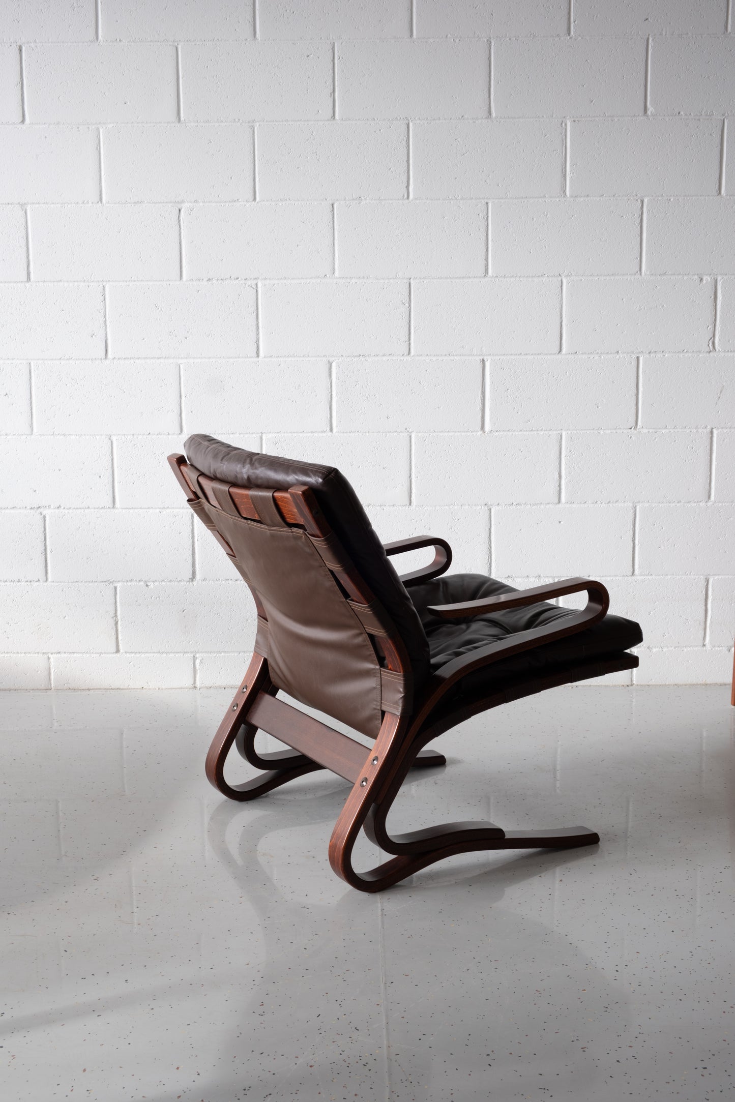 Skyline chair from Hove Mobler