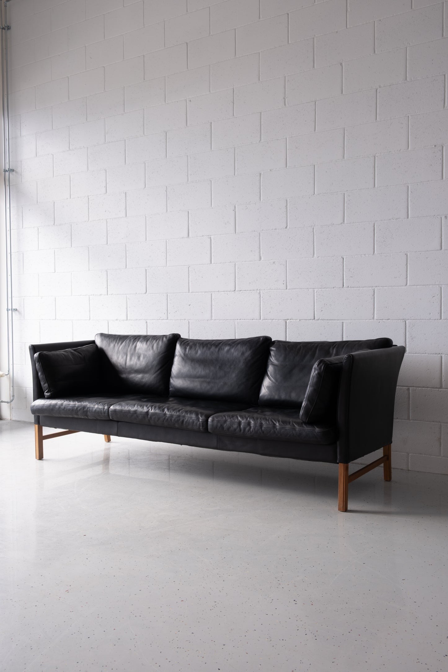 Takashi Okamura & Erik Marquardsen, Skippers Furniture