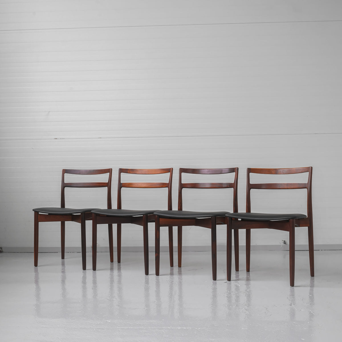 Harry Østergaard Model 61 chairs